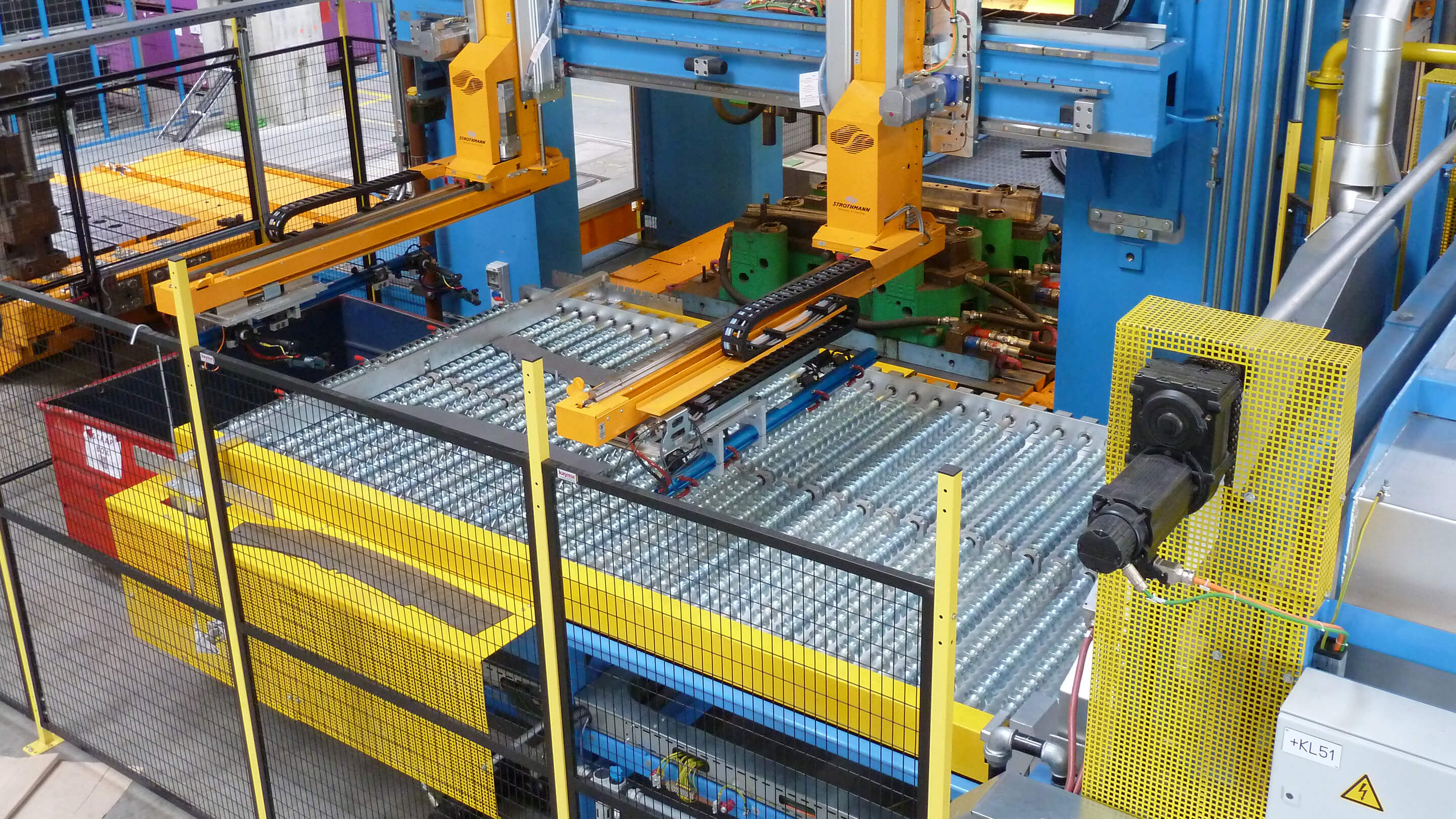Pressenautomation für die Automobilindustrie: Hotforming-Linien